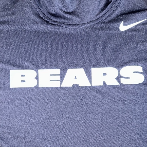 Nike Men's Dri-Fit (NFL Chicago Bears) Long-Sleeve Compression T-Shirt in Blue - Picture 2 of 6